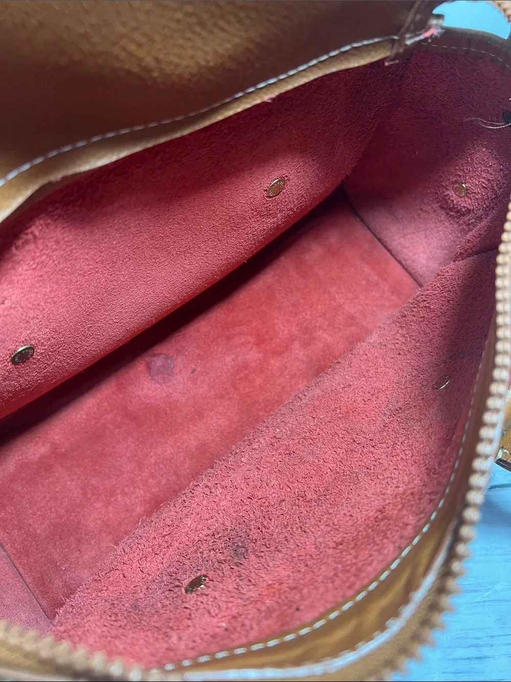 🦆 DOONEY & BOURKE AWL RED PEBBLED SATCHEL WITH TAN TRIM VINTAGE